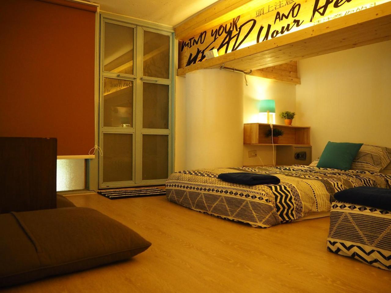 Blu Cabin Ari Stylish Gay Poshtel Bangkok Buitenkant foto