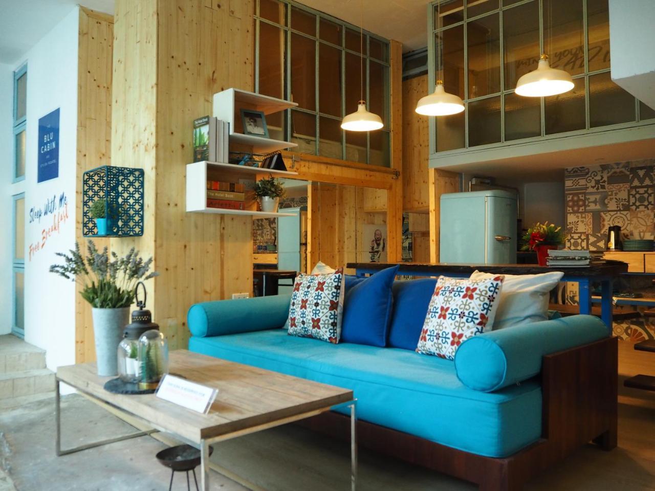 Blu Cabin Ari Stylish Gay Poshtel Bangkok Buitenkant foto